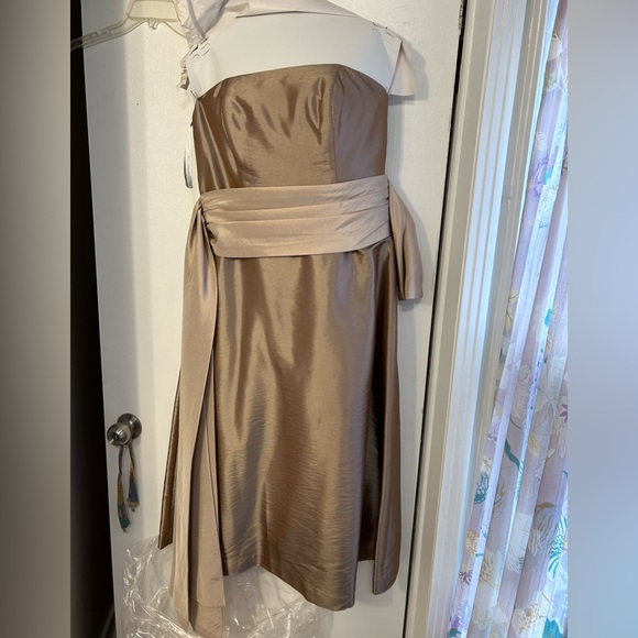 Bill Levkoff bridesmaid dress, size 10 - Picture 1 of 2